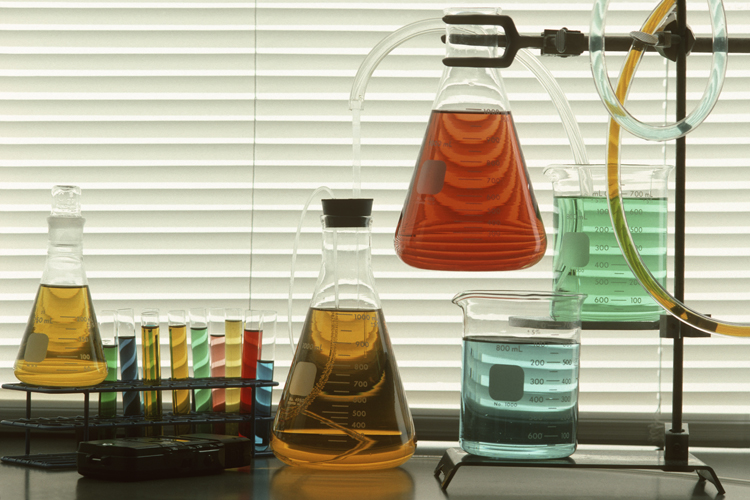 DT Beakers_12645768